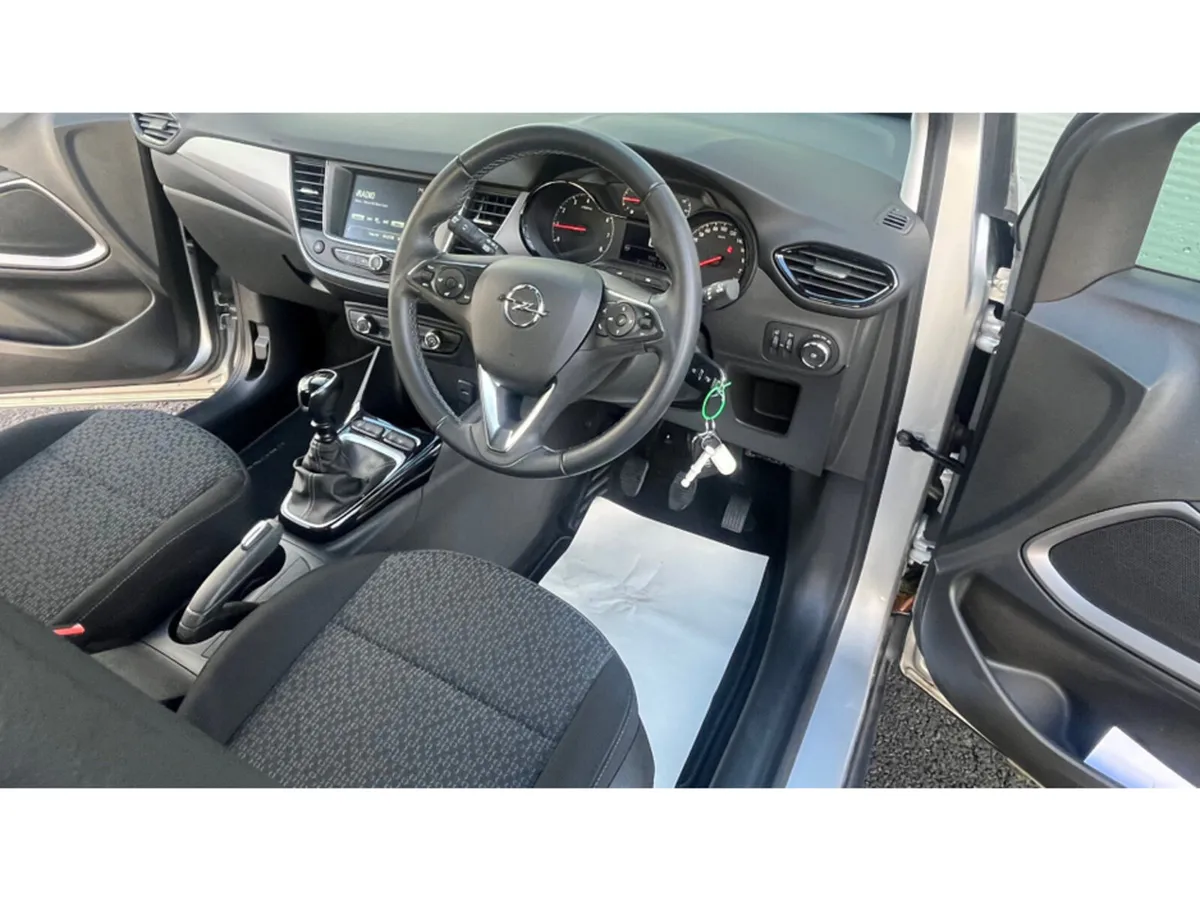 Opel Crossland X SC-1.5 110PS-Diesel * Low Mileage - Image 4