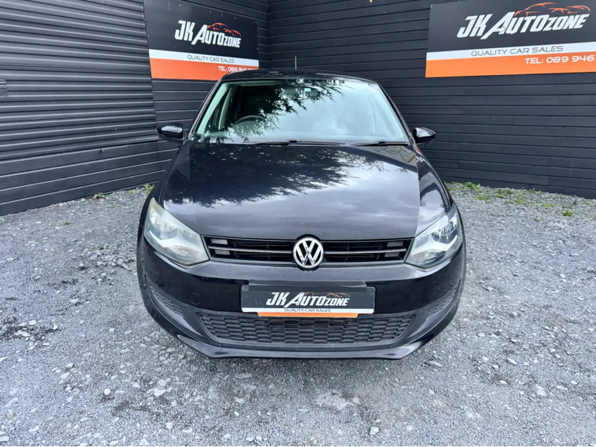 Volkswagen Polo 1.2 TSI 5DR - Image 2