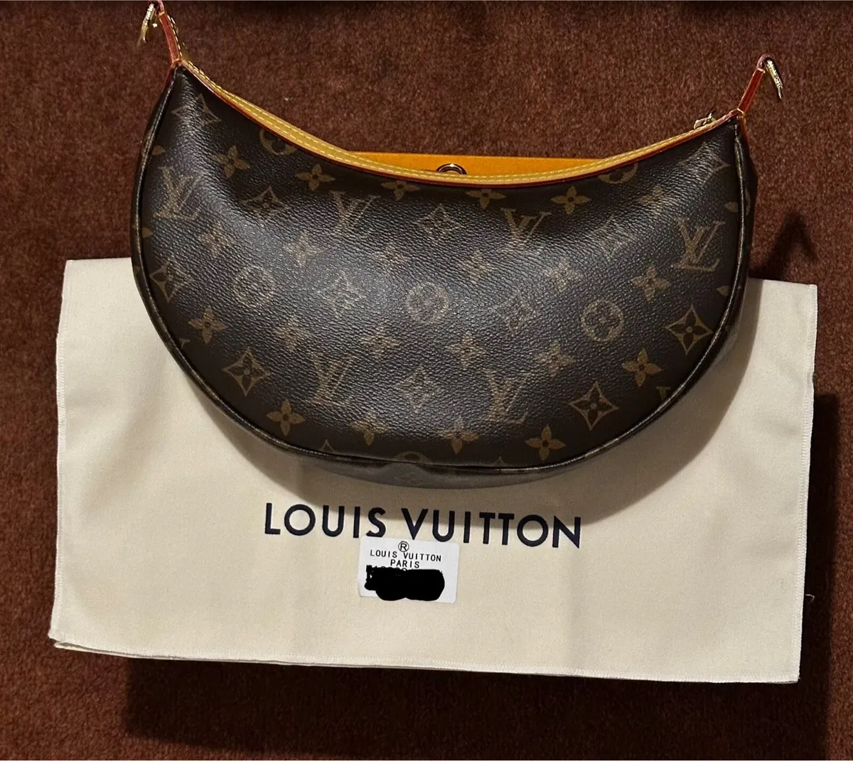 Louis Vuitton woman’s crossbody bag - Image 3