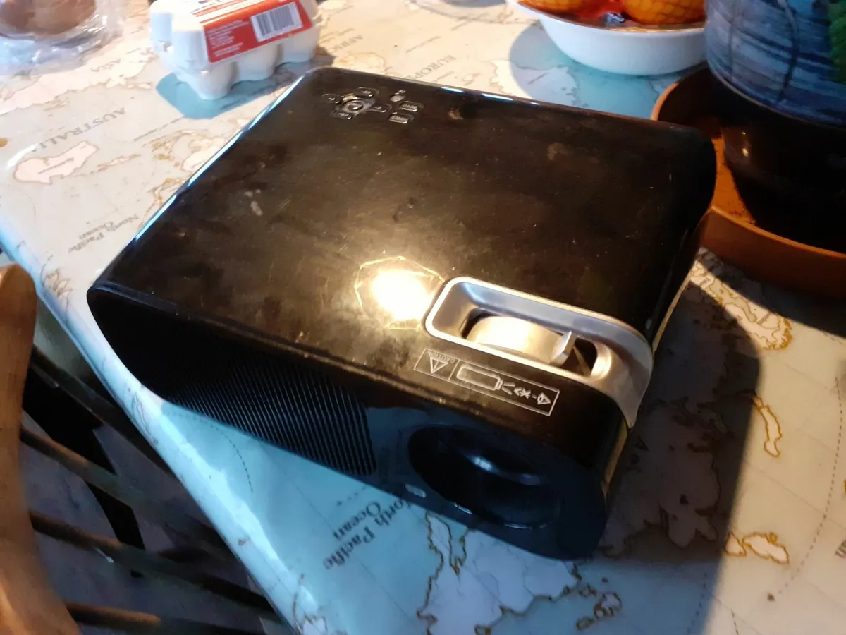 Projector - Image 3