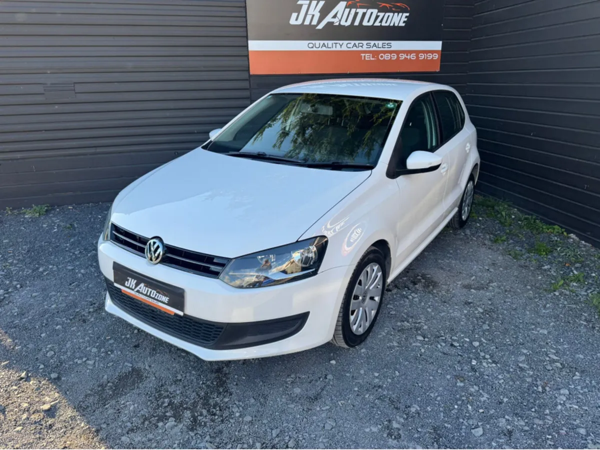 Volkswagen Polo 1.2 TSI AUTO - Image 2
