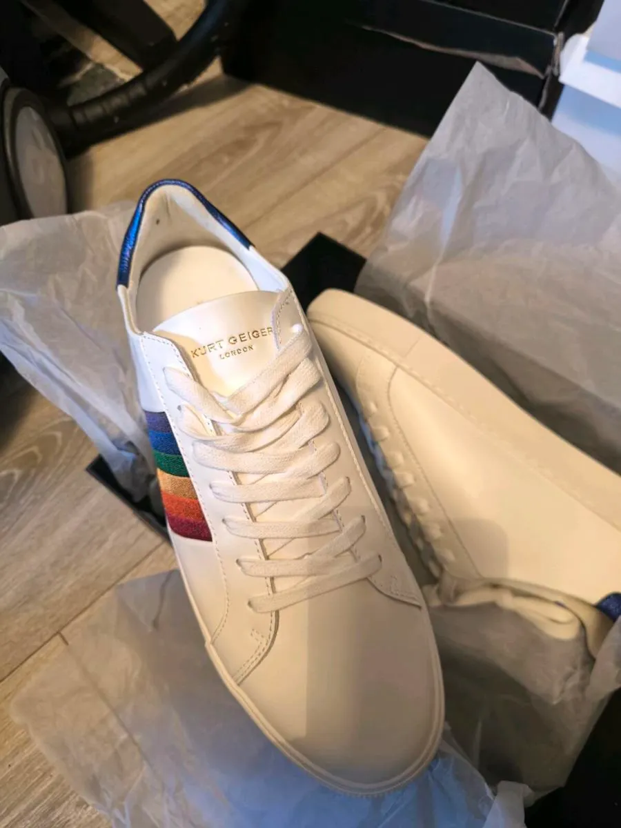 Kurt Geiger mens trainers size UK 11 - Image 2