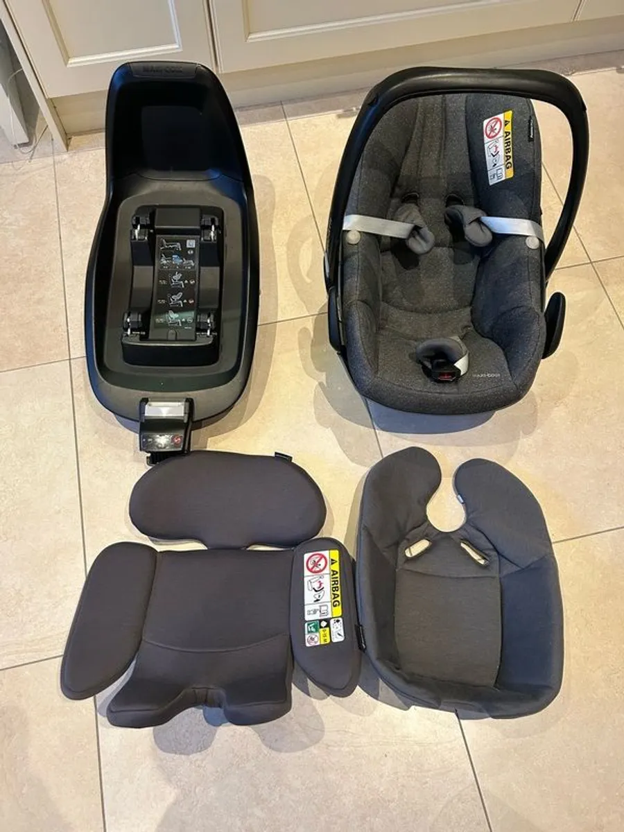 Maxi Cosi - Pebble Plus - Car seat / travel system - Image 1