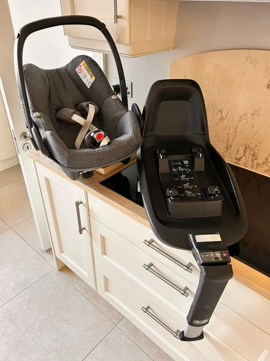 Maxi Cosi - Pebble Plus - Car seat / travel system - Image 2