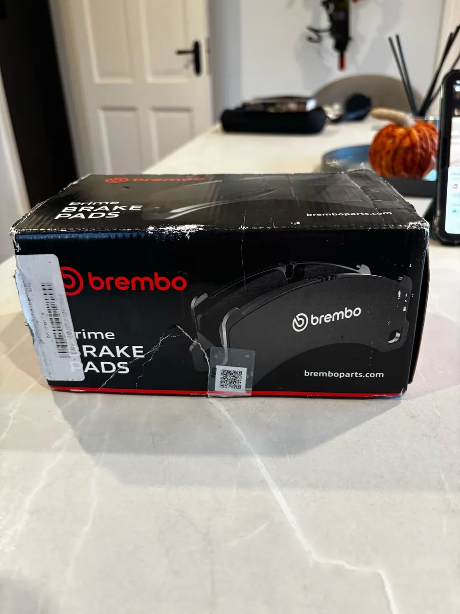 Brembo Brake Pads P10064 - Image 1