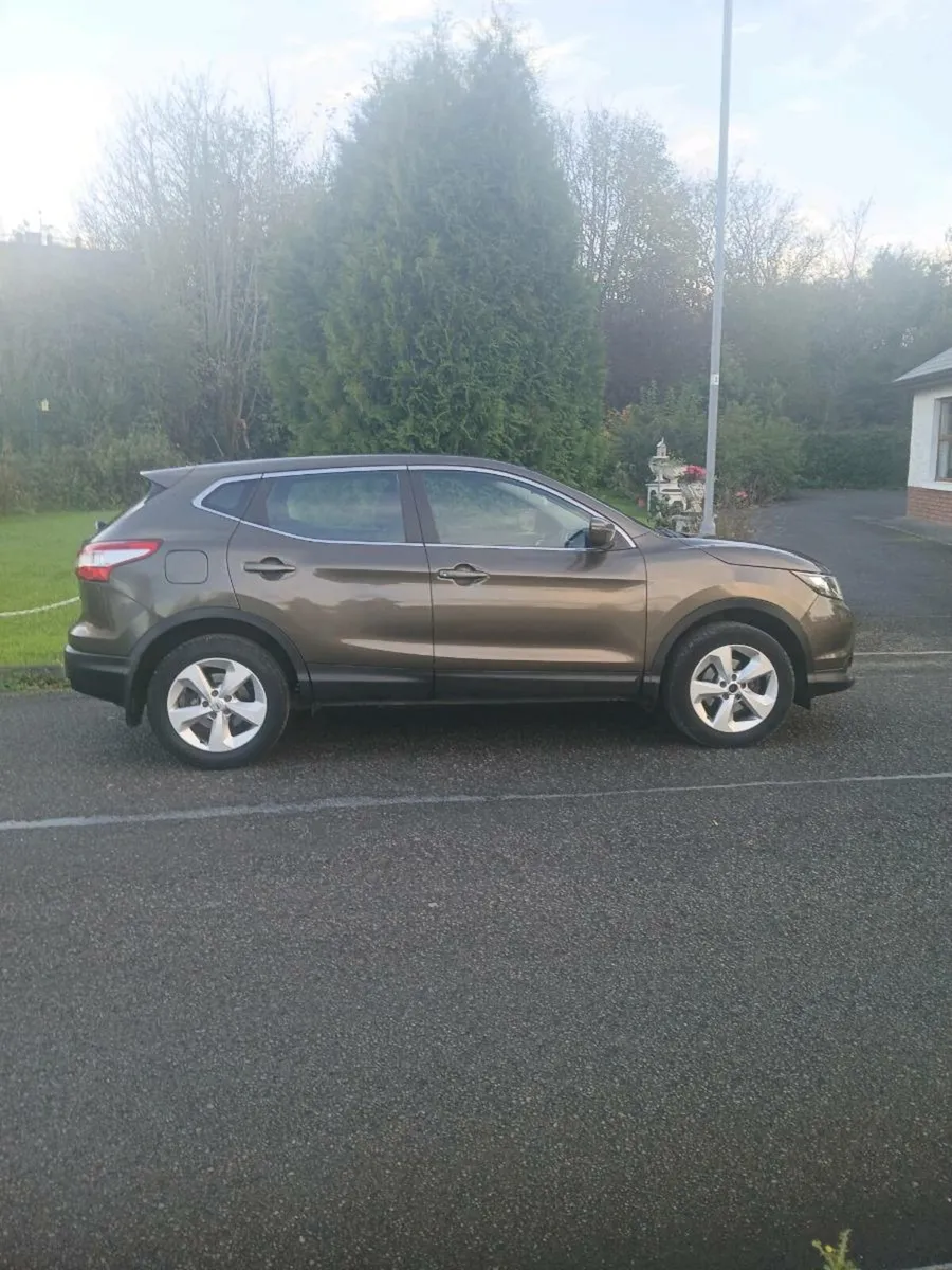 Nissan Qashqai 2015 NCT and taxed - Image 2