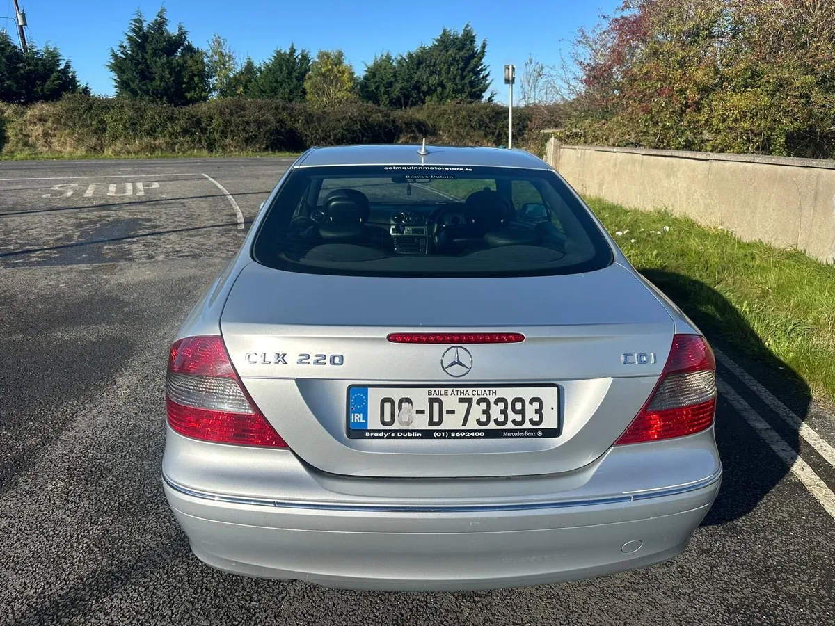 Mercedes CLK 220 Avantgarde - Image 4