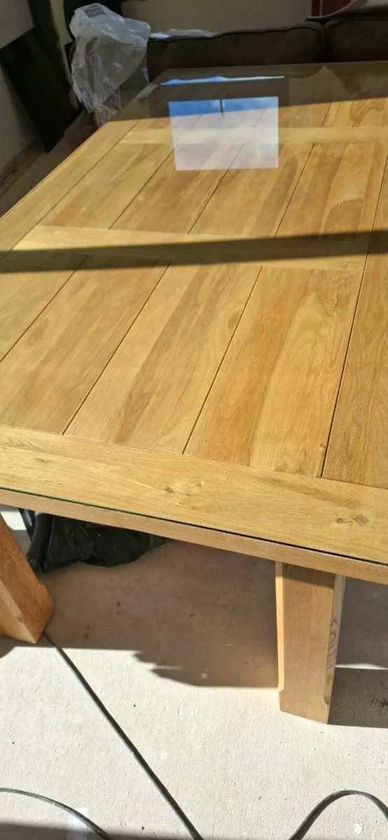 Dining room table - Image 4