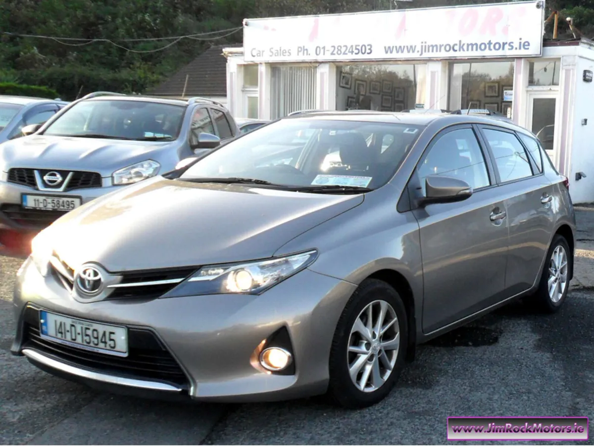 Toyota Auris 1.4 D- AURA 5DR......NCT 07/26......F - Image 3