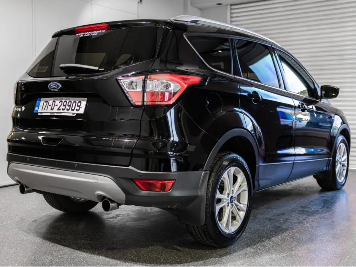 Ford Kuga TITANIUM 1.5 TDCI 120PS FWD 4 SEAT COMME - Image 4