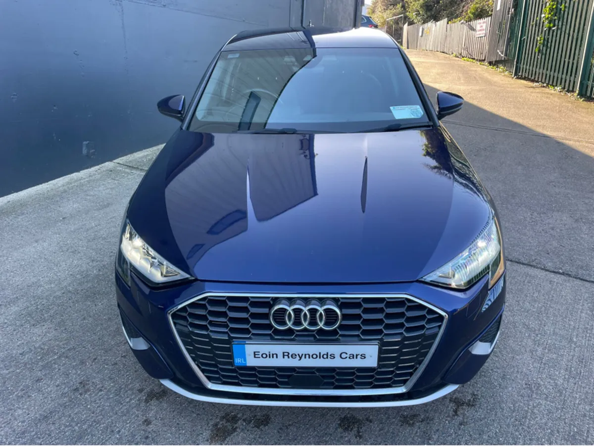 Audi A3 SPORTBACK 30 TDI 116HP SE 5dr AS NEW! - Image 3