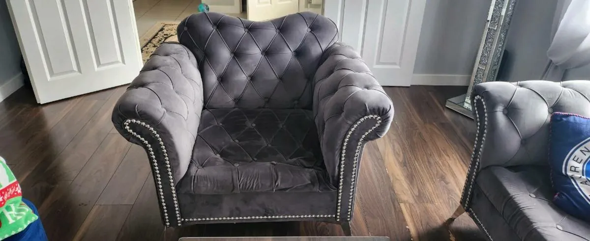 Sofas - Image 3