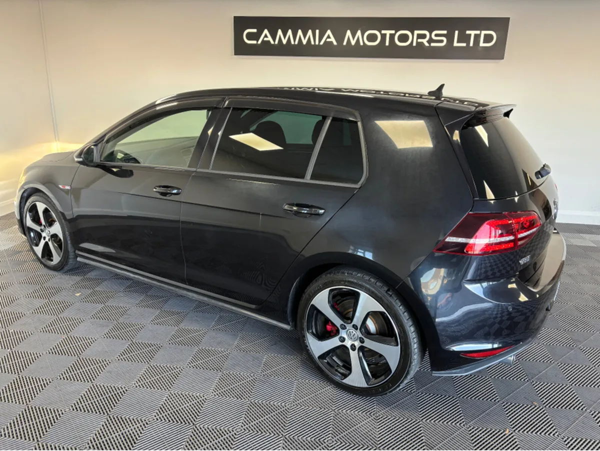 Volkswagen Golf *VOLKSWAGEN GOLF GTI* *DSG AUTO* * - Image 3