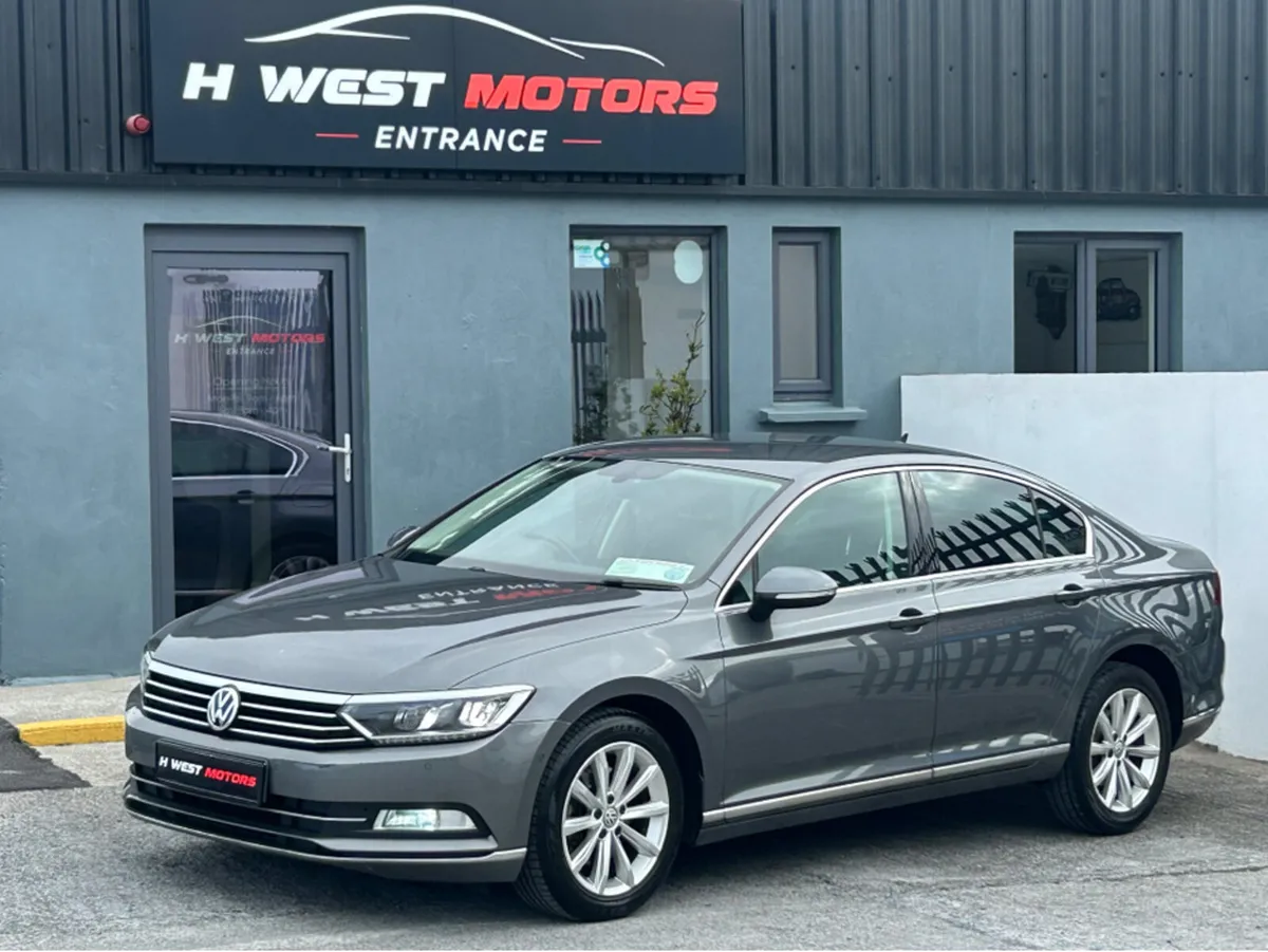 Volkswagen Passat HIGHLINE BE 1.6 TDI MANUAL 6SPEE - Image 1