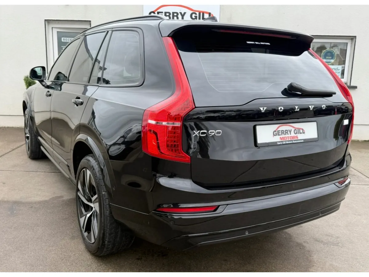 Volvo XC90 R-DESIGN T8 RCHARGE RECHARGE AWD - Image 3