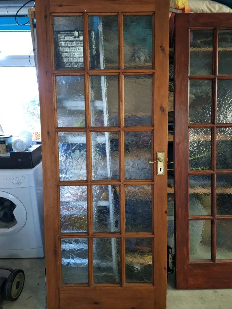 Internal doors - Image 1