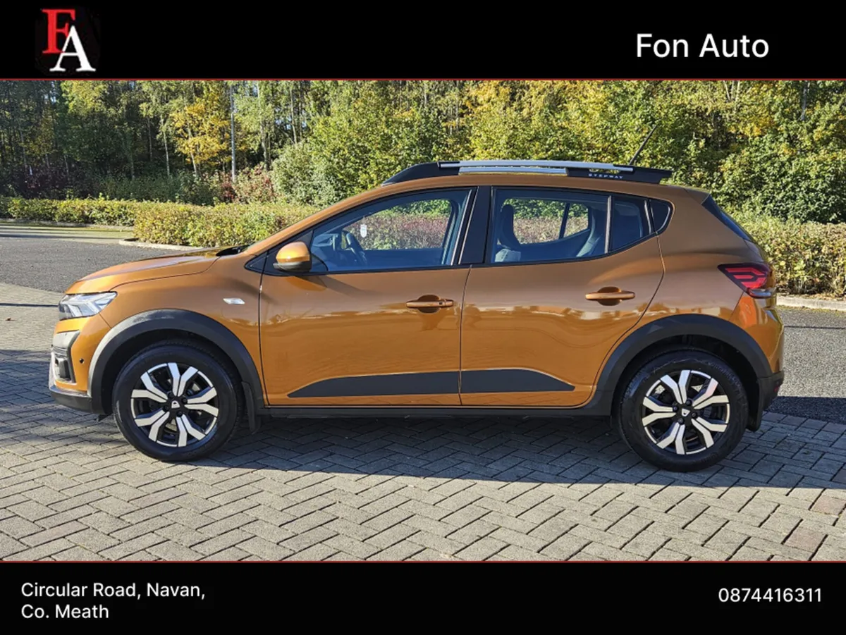 Dacia Sandero Stepway NEW MODEL 1.0 PETROL PRESTIG - Image 4