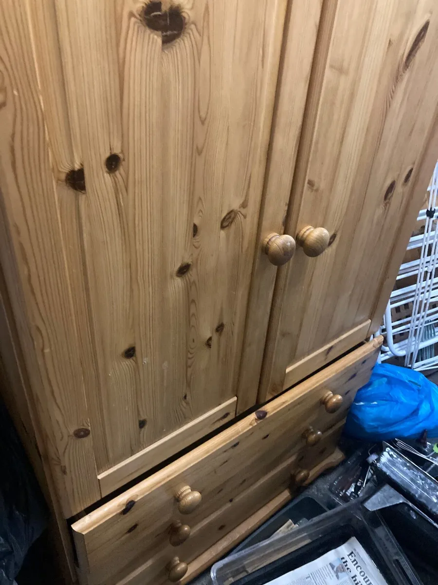 Wardrobe - Image 2