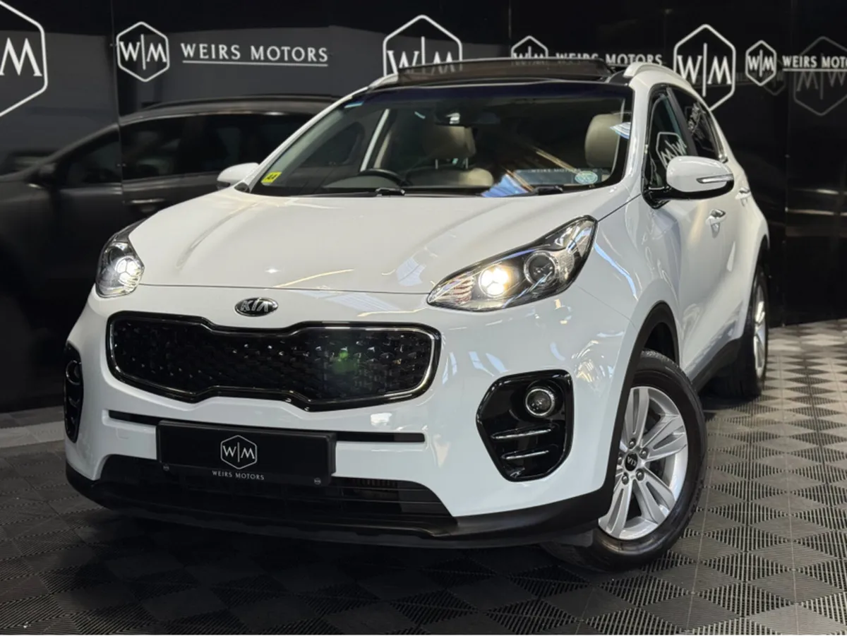 Kia Sportage PLATINUM S 5DR / SUNROOF / LEATHER SE - Image 2