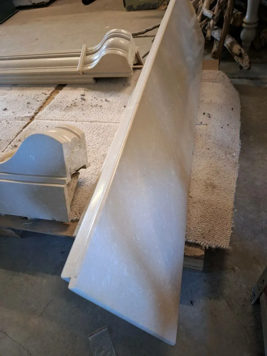 Fire surround - Image 3
