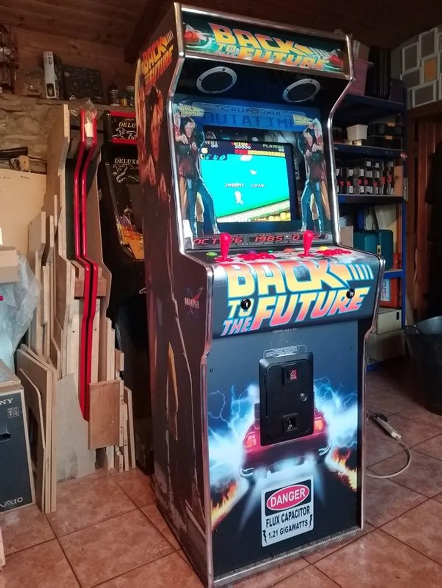 Arcade Cabinet Machine - Image 4