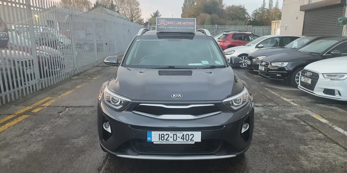 2018 Kia Stonic |CAR PLAY | Manual - Image 3