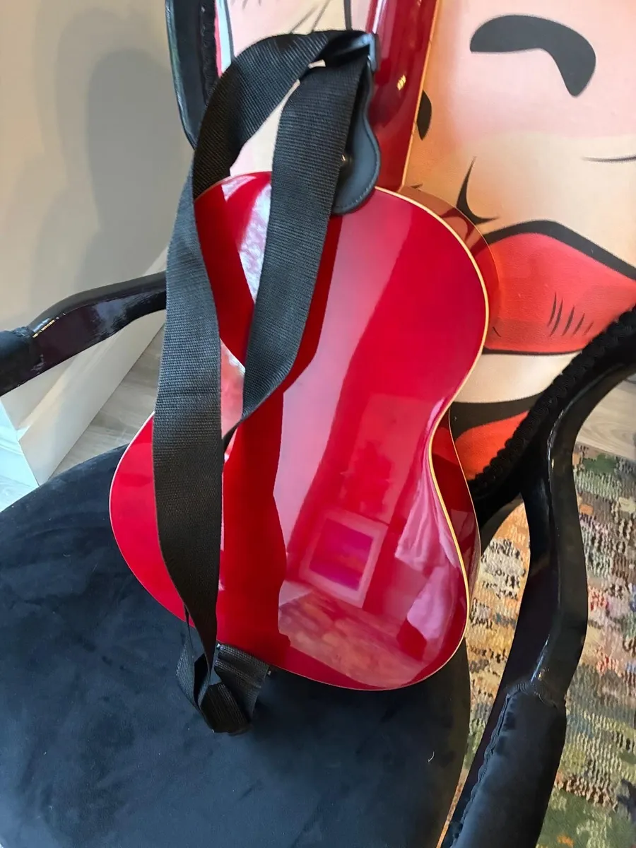Guitar - Image 3