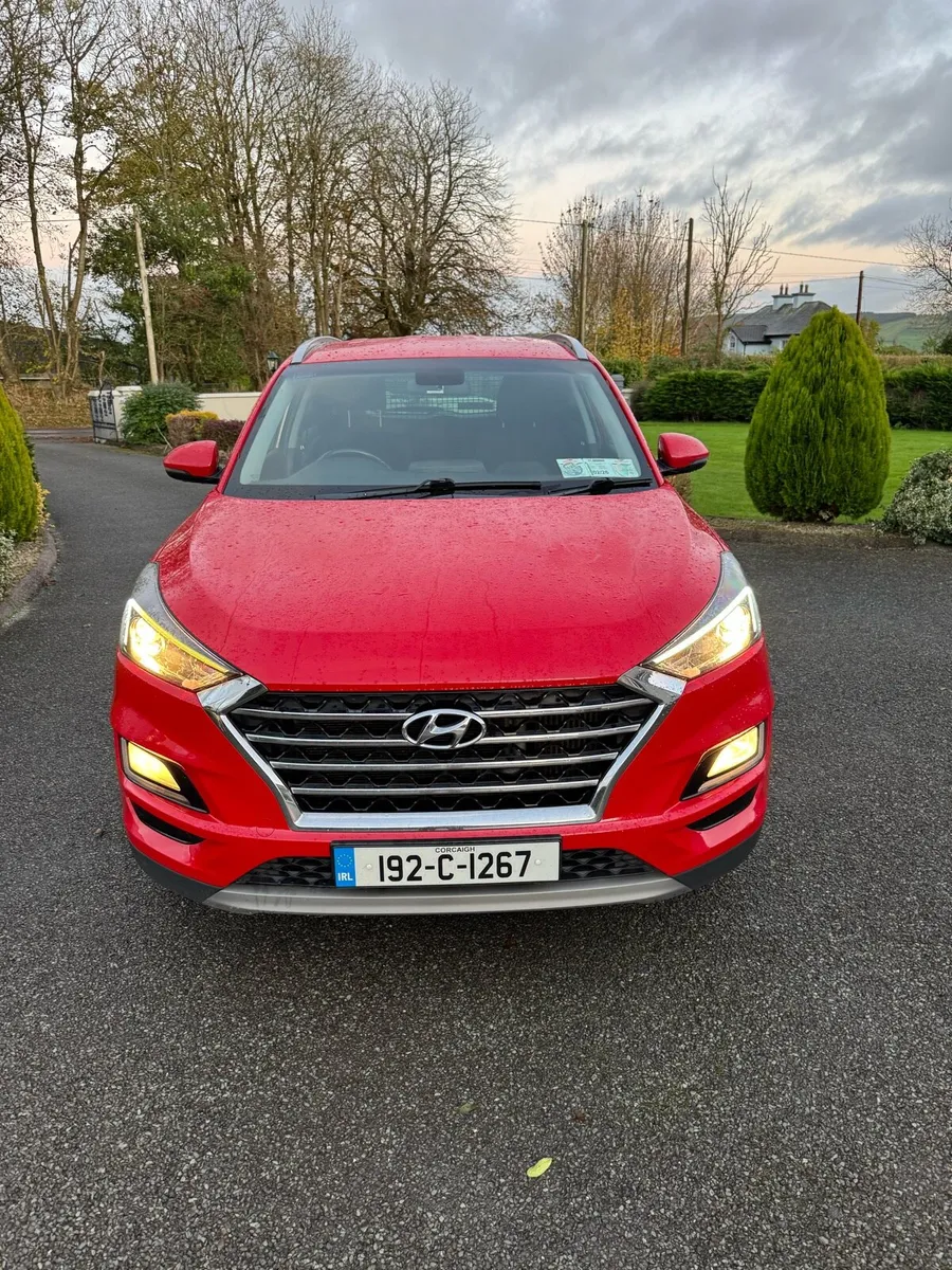 2019 Hyundai Tucson Commercial - Image 3