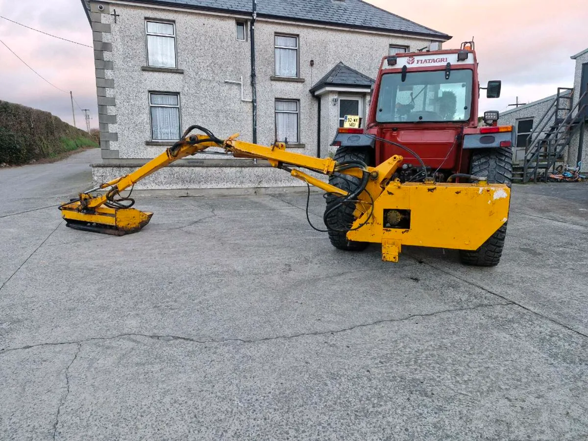 Bomford 547 hedgecutter - Image 1