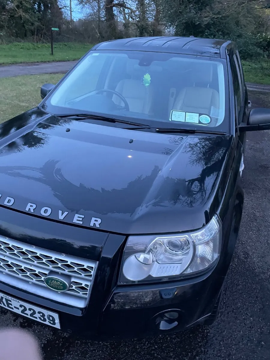 Land Rover Freelander 2009 - Image 2