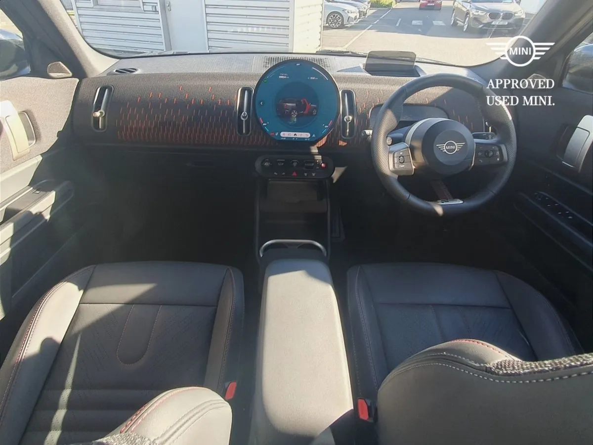 MINI COUNTRYMAN E - Image 4