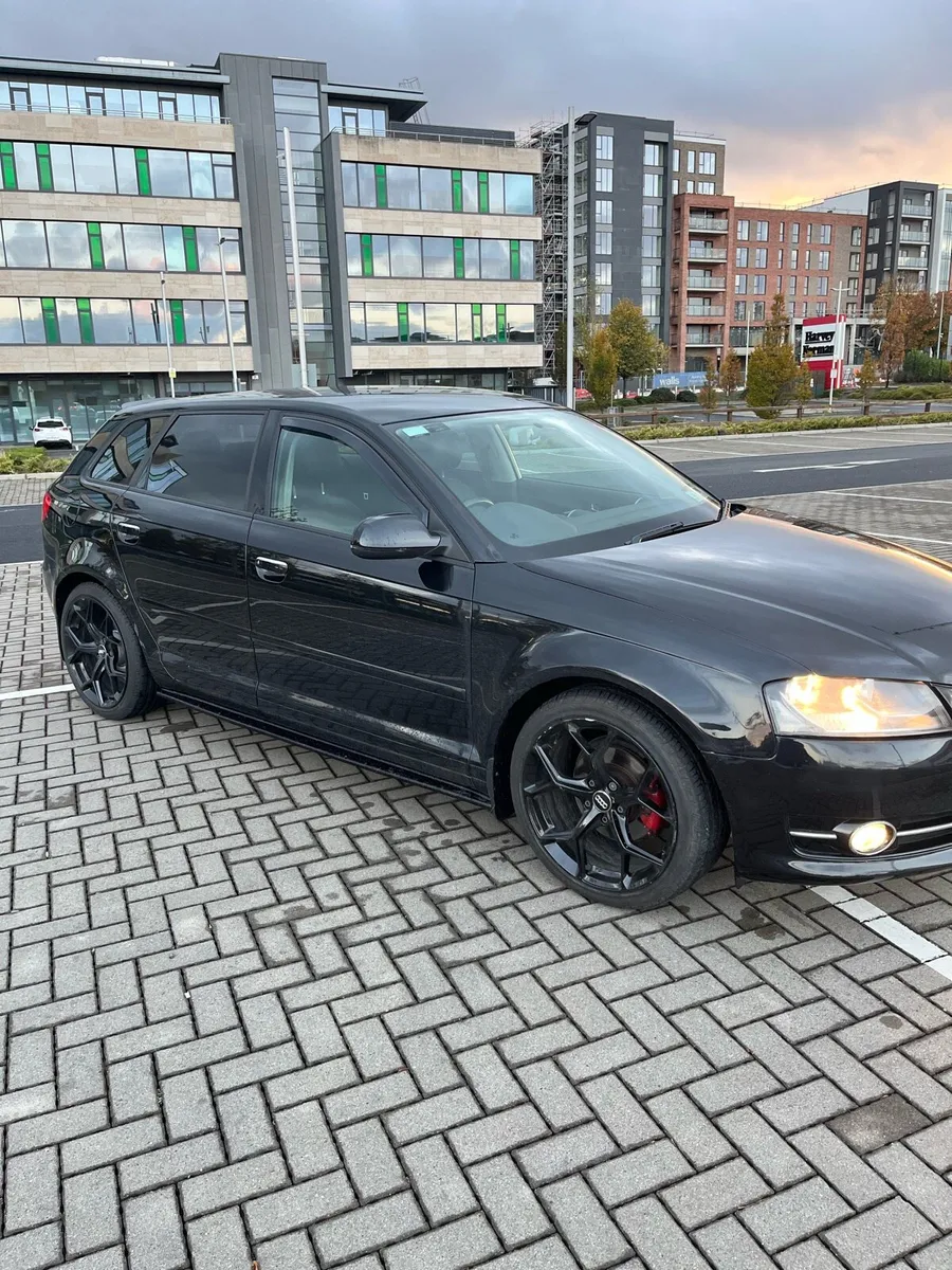 Audi A3 1.6tdi Maxton kit - Image 2