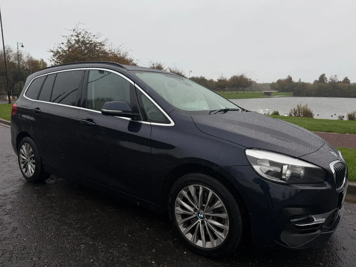 220D X DRIVE LUXURY AUTO **39K MILES**HUGE SPECB - Image 1