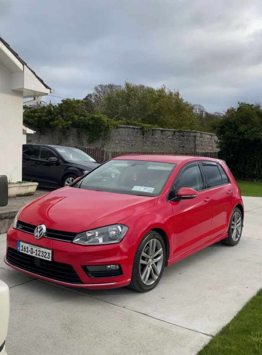 Volkswagen Golf  Highline - Image 1