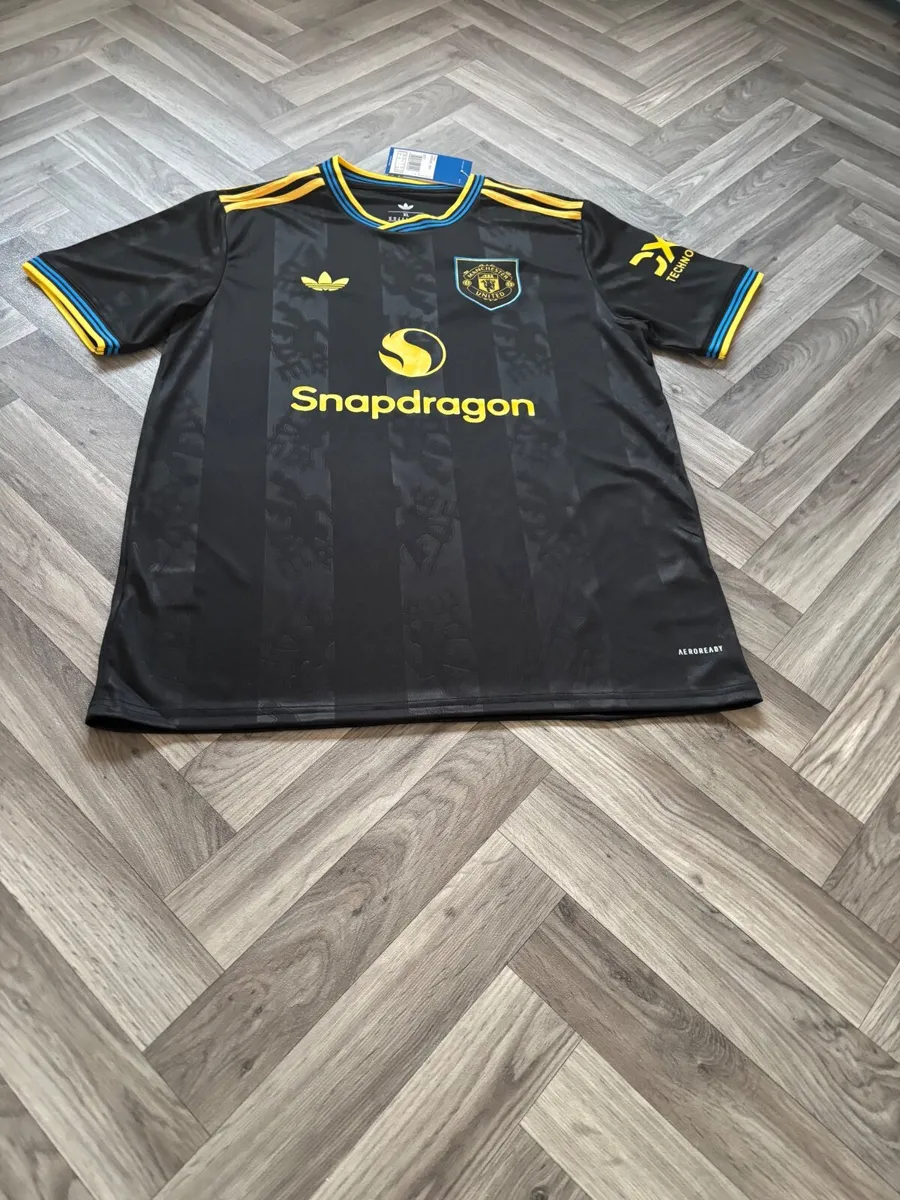 Replica jerseys - Image 1