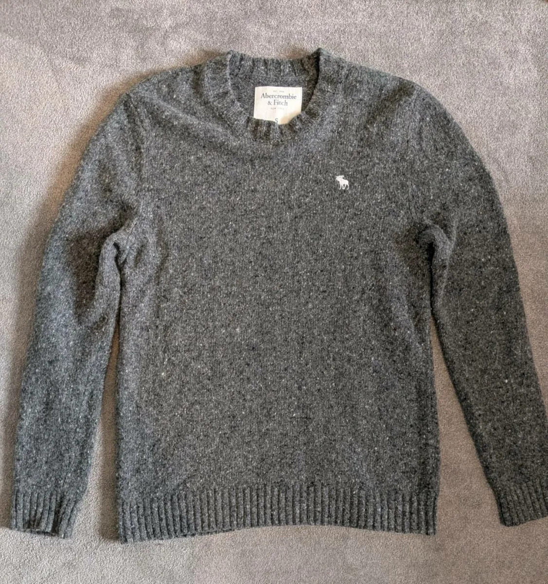 Abercrombie & Fitch jumper - Image 1