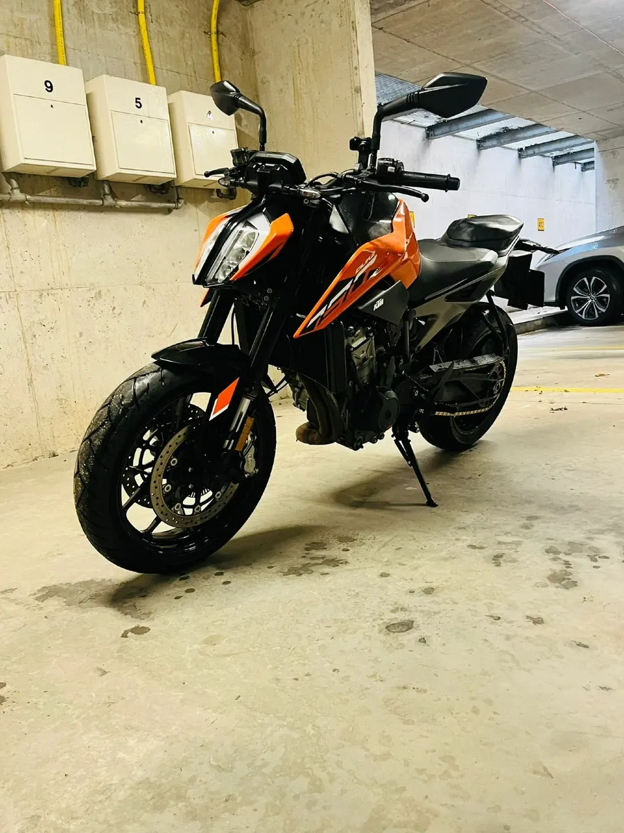 KTM Duke 790 - Image 2