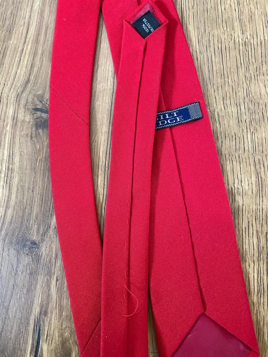 Gilt Edge Plain Red Tie - Image 3