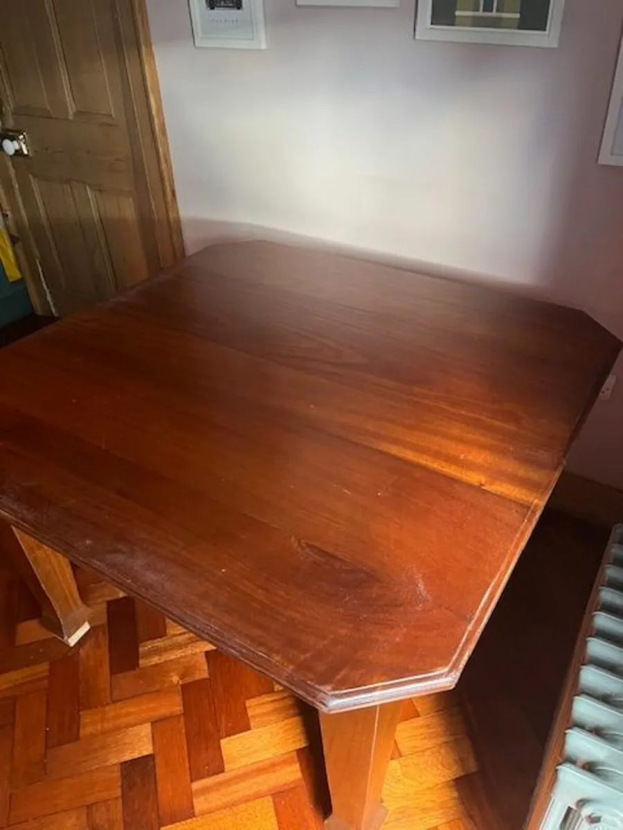 Dining Tabe - Image 3