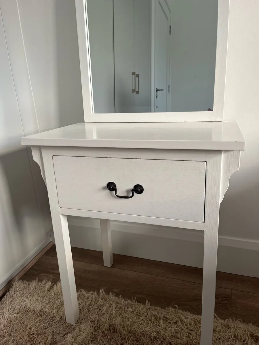 Mirror with matching locker - Image 3