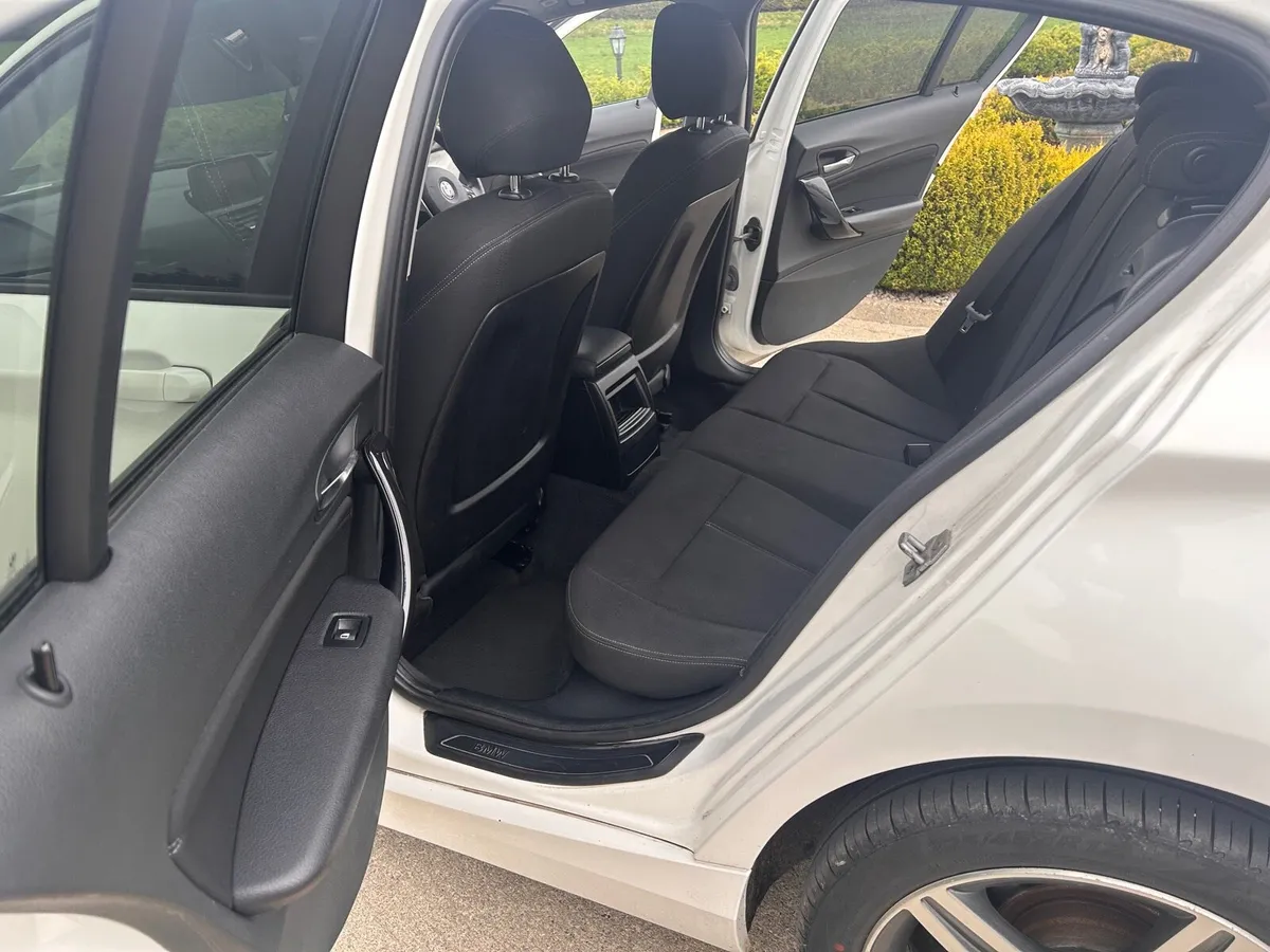 BMW 1 Series - Image 4