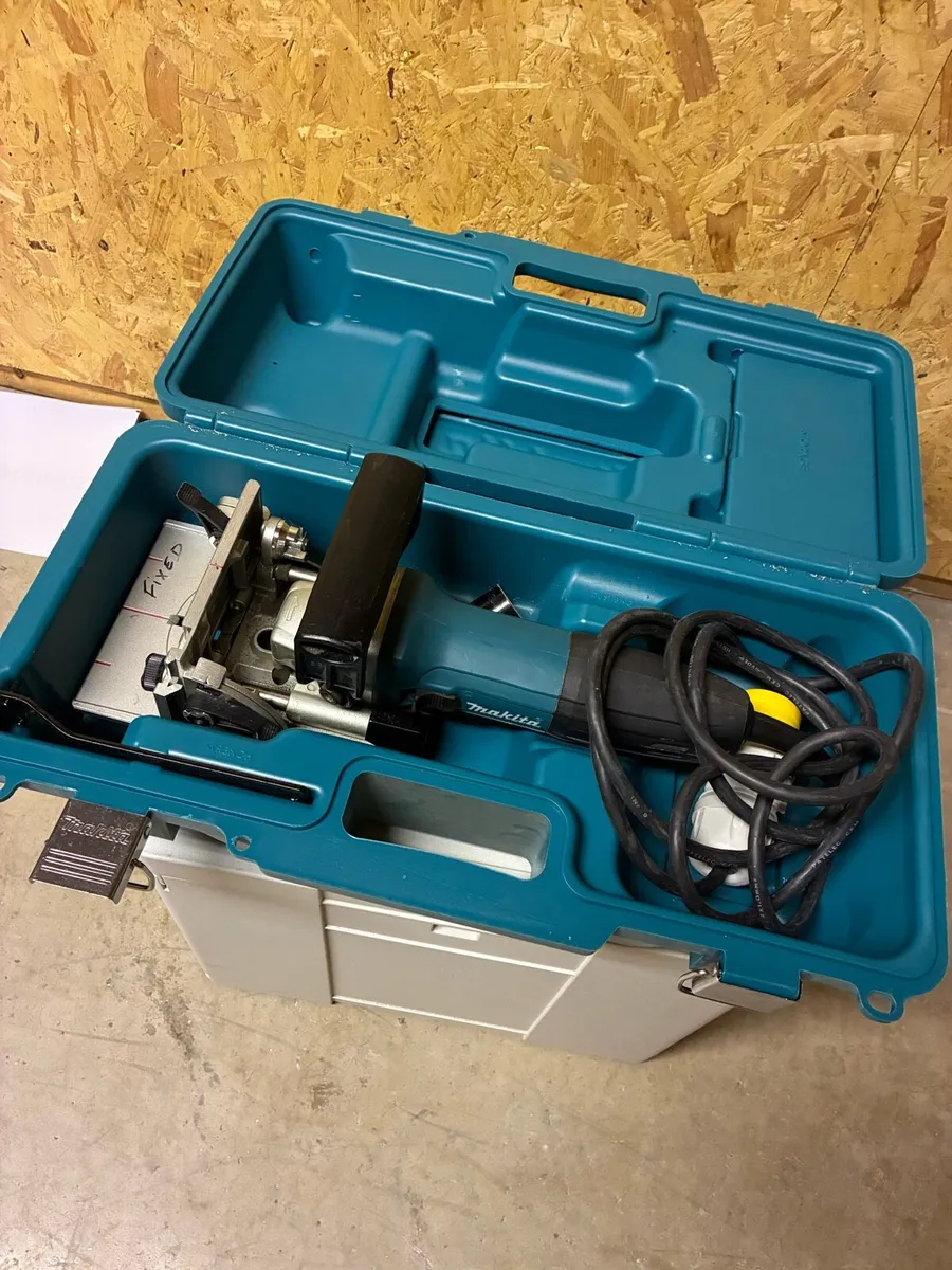 Makita 110v biscuit jointer