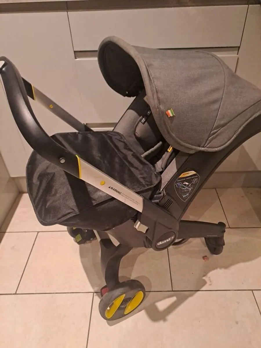 doona car seat - Image 4