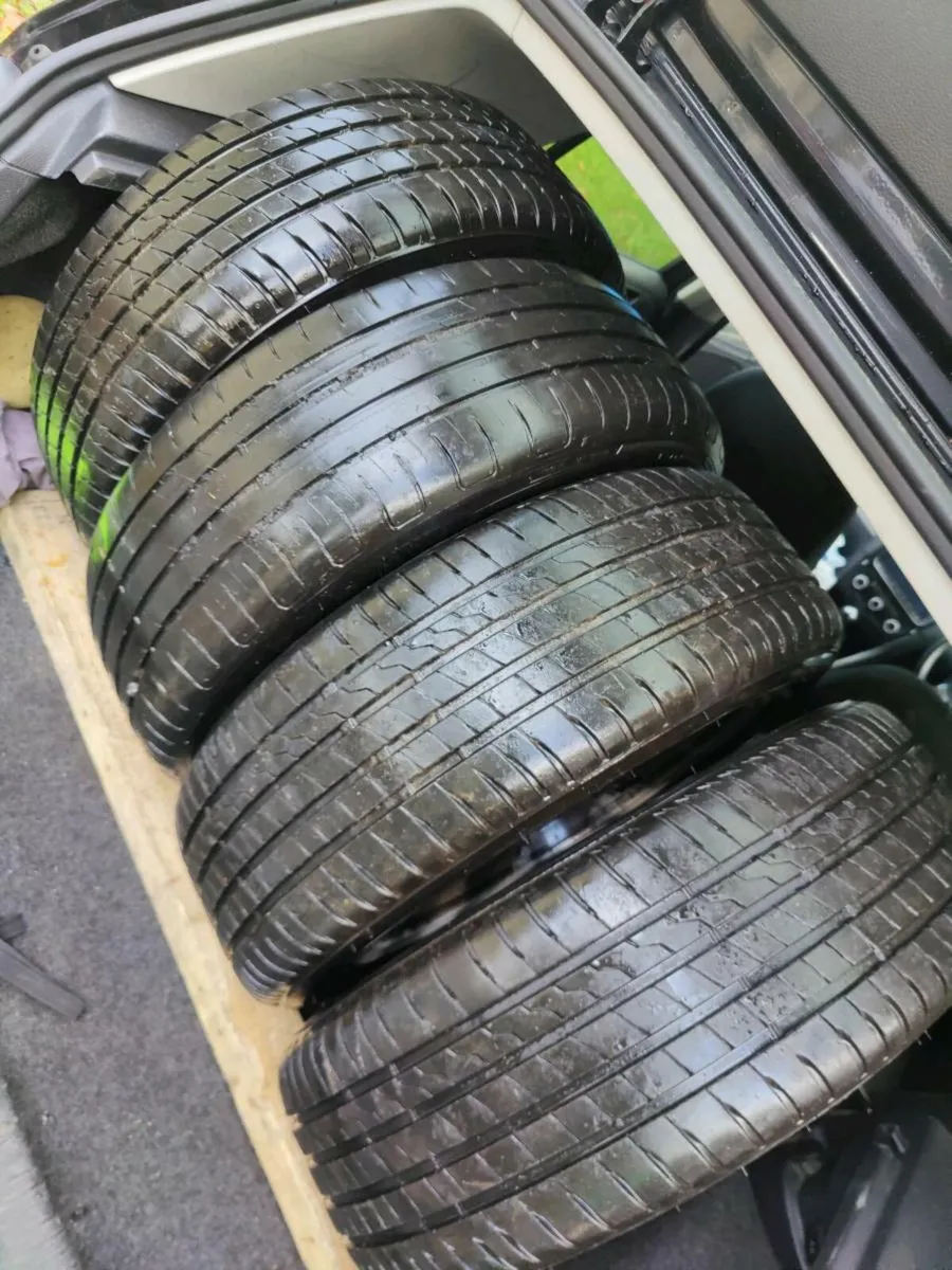 VAG GENUINE 17'/CADDY/GOLF/SKODA/ ALLOYS - Image 4