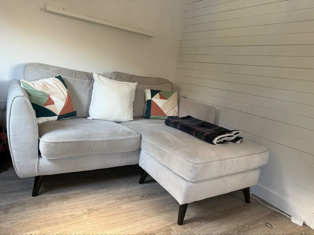 Two seater L shaped Couch - Image 2
