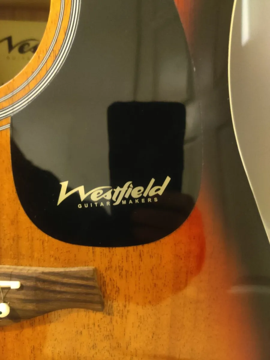 Guitar - Image 4
