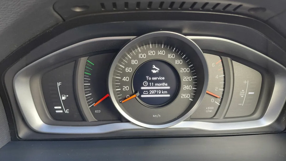 161 Volvo S60 2.0D - Image 3
