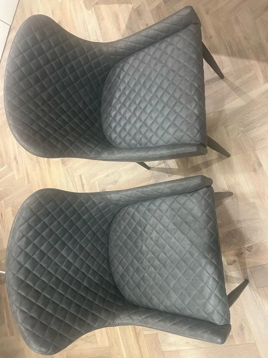 4 Dining Chairs for sale - Image 3