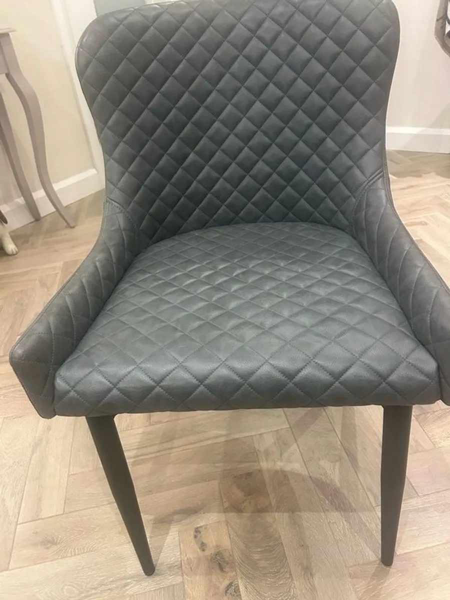4 Dining Chairs for sale - Image 4