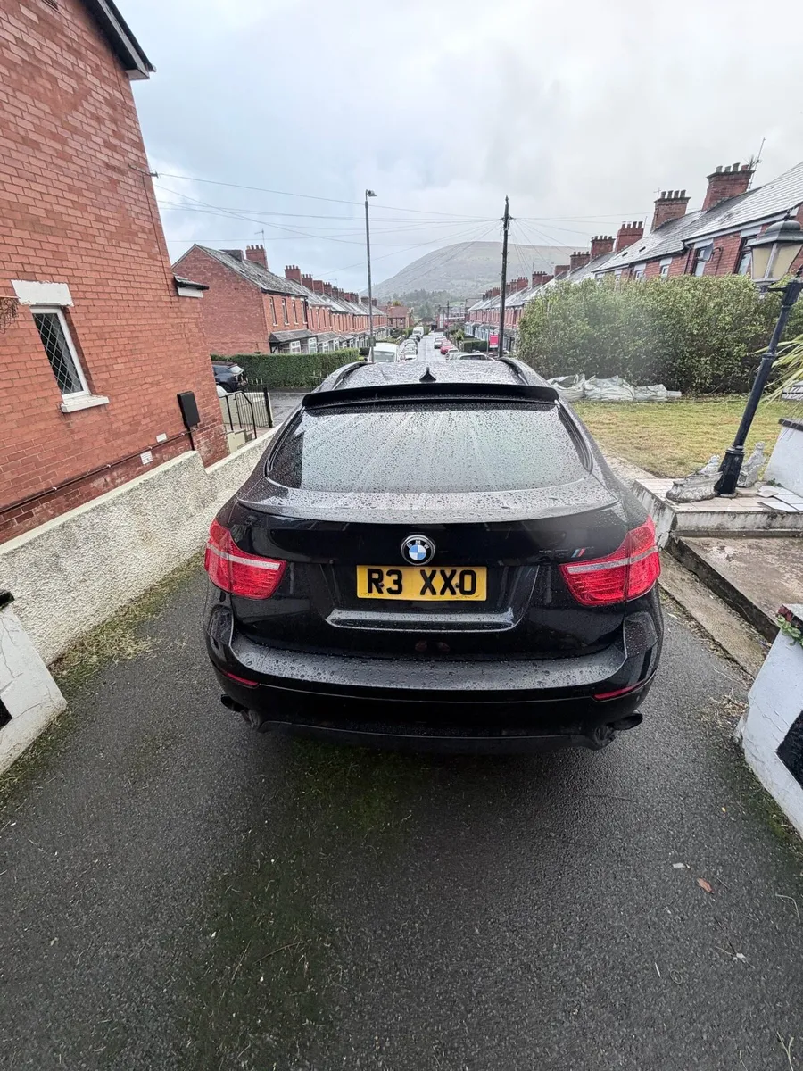 Car - Image 2